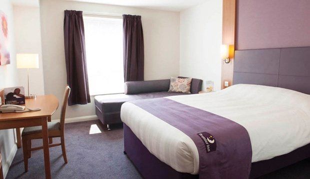 Premier Inn Cambridge Girton  Buitenkant foto